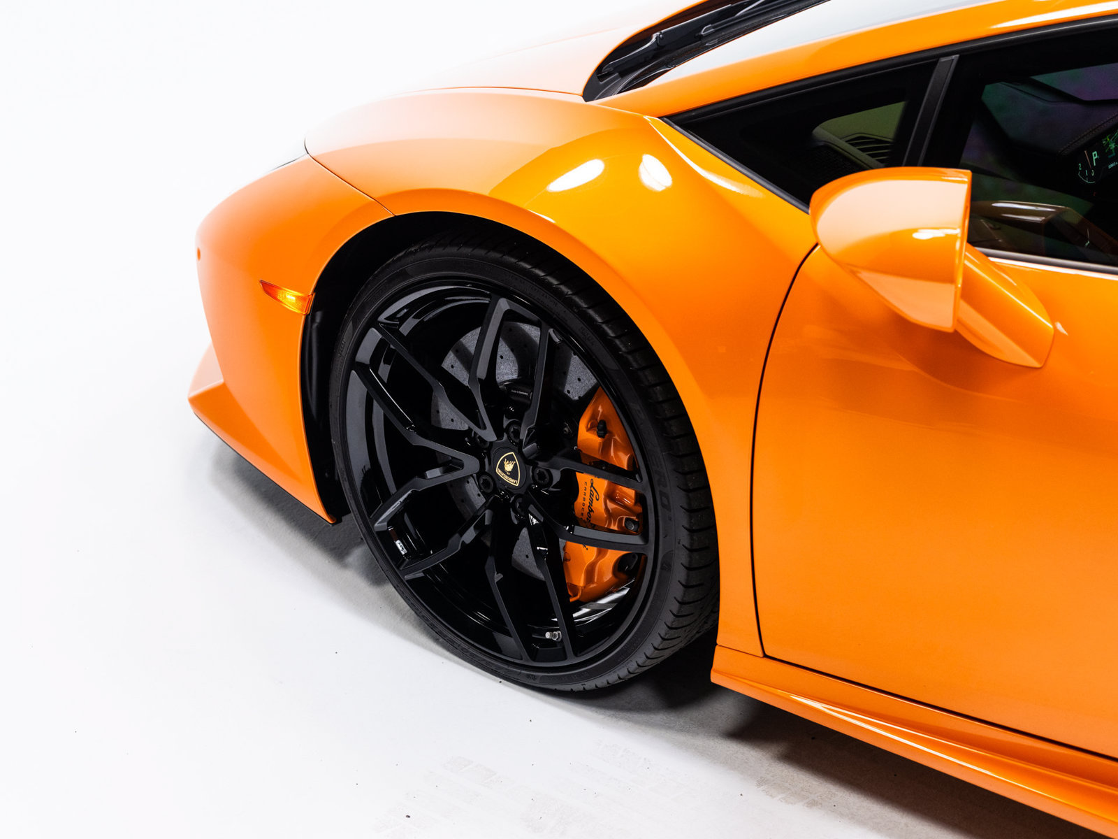 Used 2016 Lamborghini Huracan LP 610-4 AWD/4WD image 27