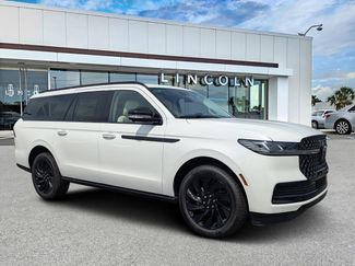 New 2027 Lincoln Navigator L Reserve w/ Jet Appearance Package AWD/4WD 360° Tour