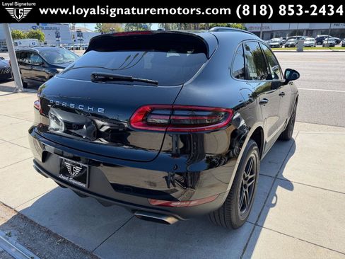 Used 2017 Porsche Macan AWD/4WD image 7