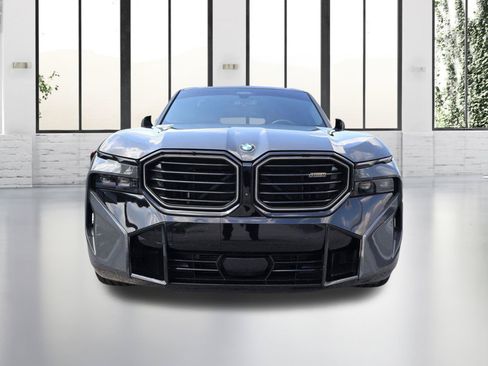 Used 2024 BMW XM AWD/4WD image 8