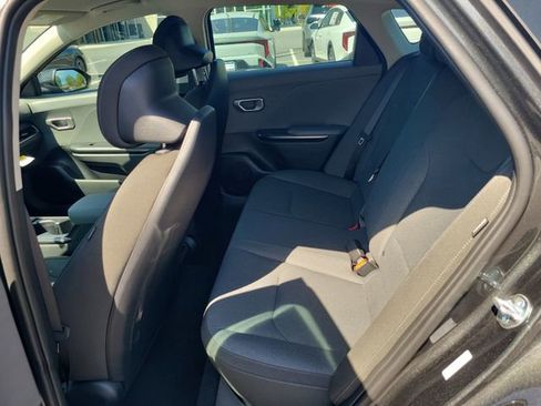 New 2026 Kia K4 LXS FWD image 11