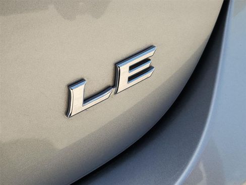 Used 2023 Toyota Camry LE FWD image 28
