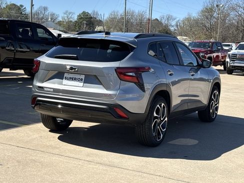 New 2026 Chevrolet Trax RS w/ Sunroof Package image 3