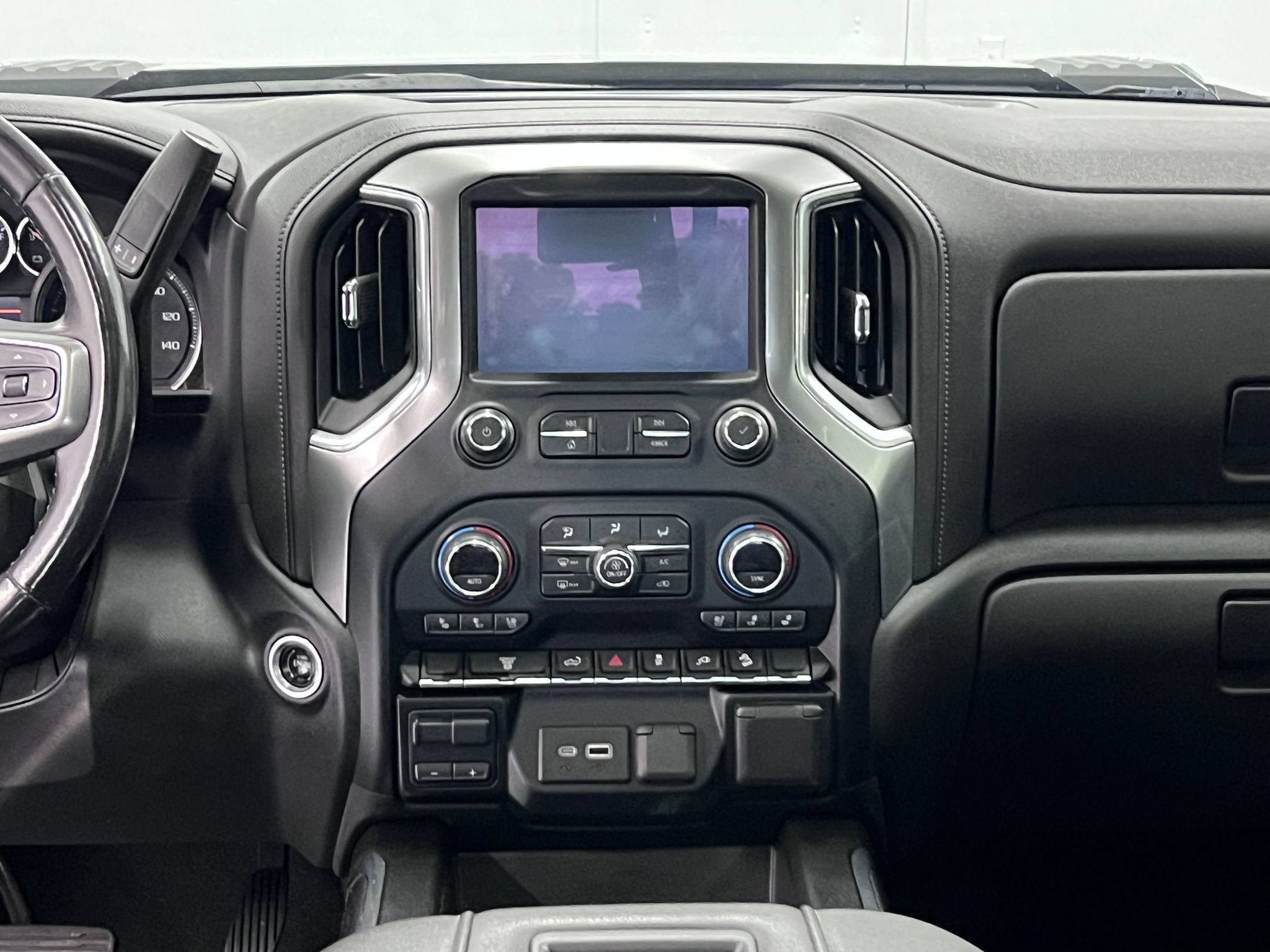 Used 2022 Chevrolet Silverado 2500 LTZ w/ LTZ Convenience Package AWD/4WD image 14