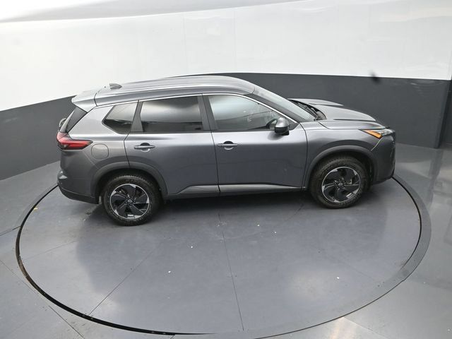Used 2024 Nissan Rogue SV FWD image 30