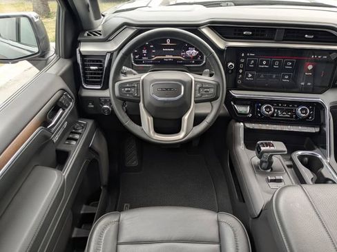 Used 2025 GMC Sierra 1500 Denali w/ Denali Reserve Package AWD/4WD image 23