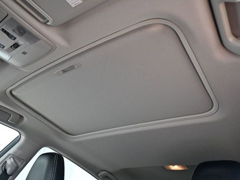 Used 2016 Toyota RAV4 Limited FWD image 20