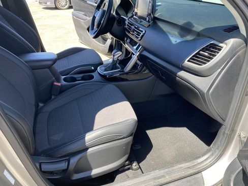 Used 2023 Kia Seltos S FWD image 23