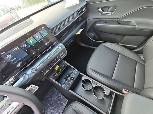 New 2026 Hyundai Kona SEL Premium image 31