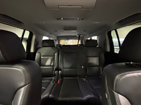 Used 2019 GMC Yukon XL SLT w/ Open Road Package image 31