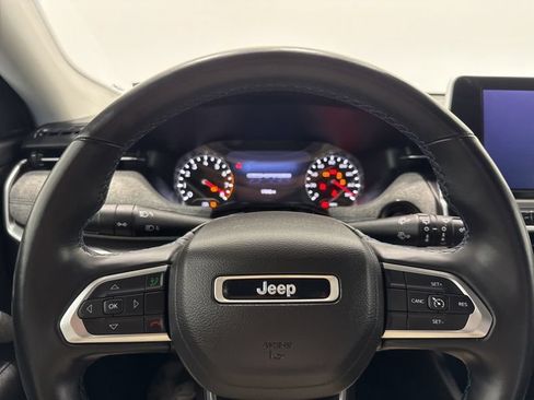 Used 2022 Jeep Compass Latitude w/ Convenience Group AWD/4WD image 23