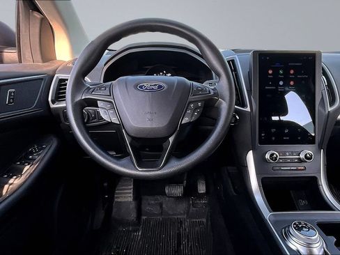 Used 2023 Ford Edge SE AWD/4WD image 8