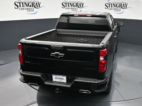 Used 2025 Chevrolet Silverado 1500 Custom Trail Boss w/ Midnight Edition AWD/4WD image 14