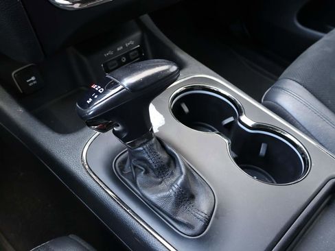 Used 2020 Dodge Durango GT RWD image 14