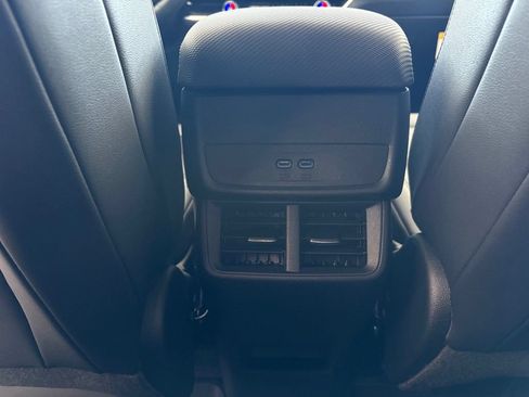 New 2027 Chevrolet Equinox LT w/ Convenience Package II FWD image 34