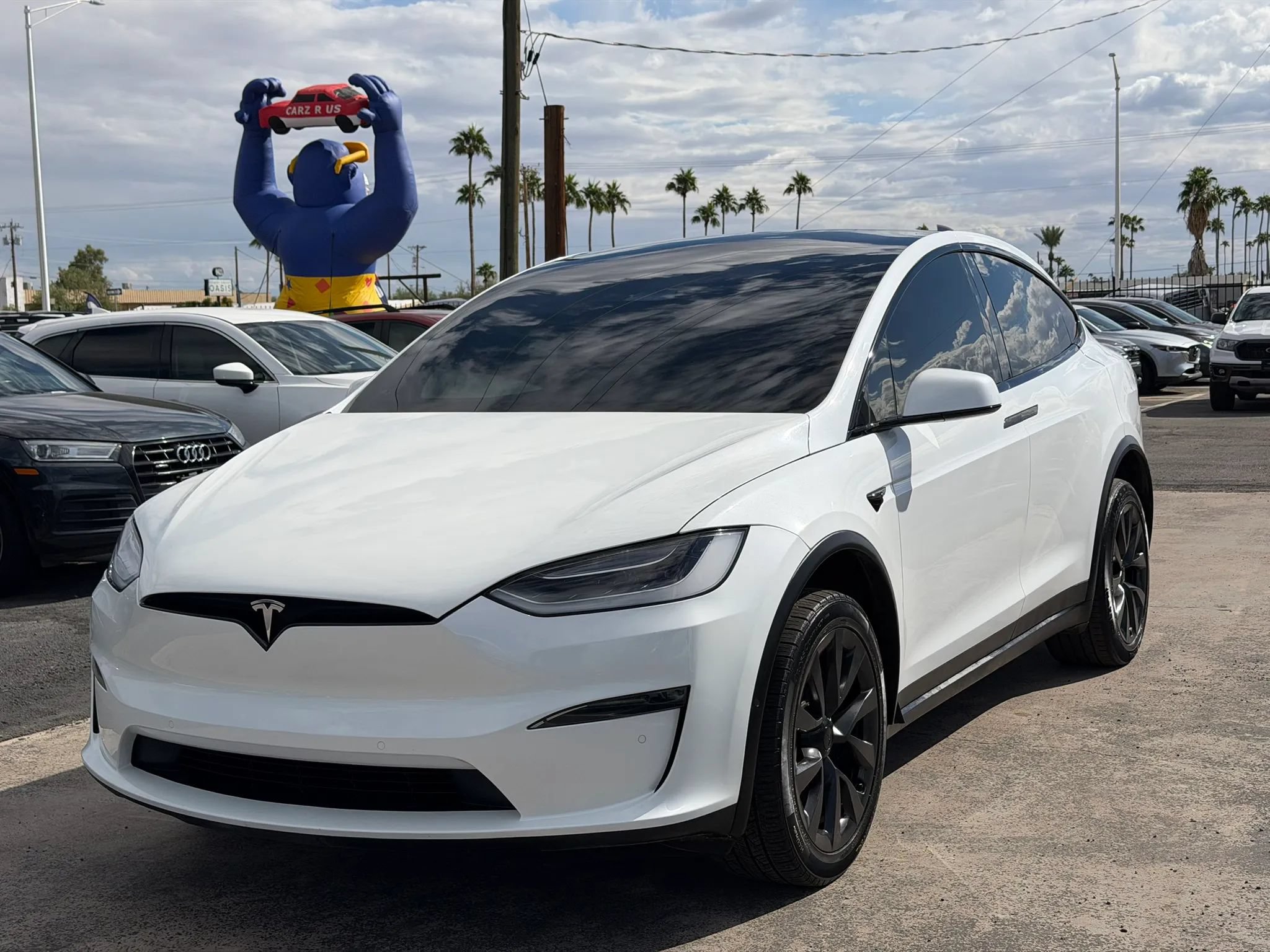Used 2022 Tesla Model X AWD/4WD image 3