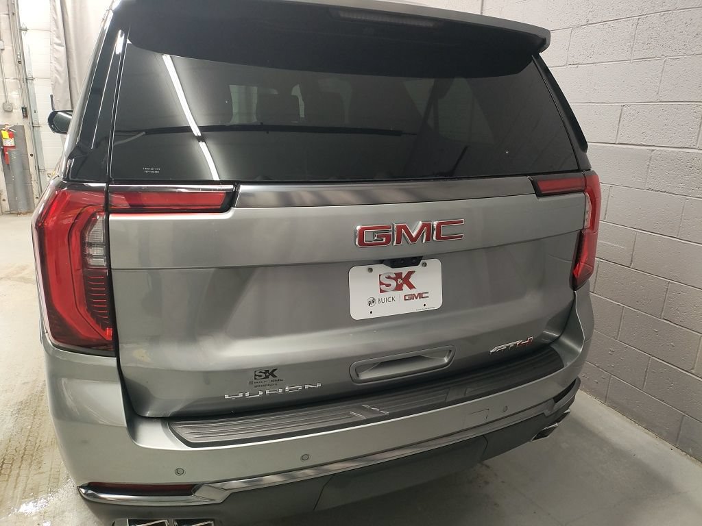 New 2026 GMC Yukon XL AT4 w/ AT4 Premium Plus Package AWD/4WD image 23