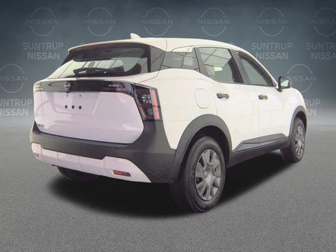 Used 2025 Nissan Kicks S image 20