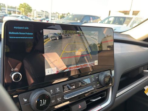 New 2026 Toyota Grand Highlander FWD image 26