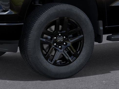 New 2025 Chevrolet Silverado 1500 Custom AWD/4WD image 9