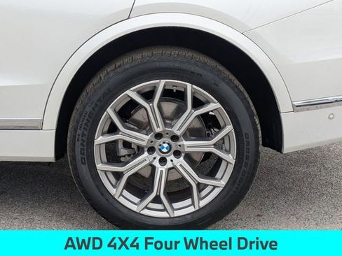 Used 2024 BMW X7 xDrive40i AWD/4WD image 12