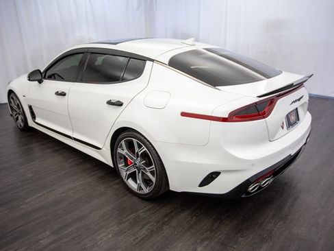 Used 2020 Kia Stinger GT1 image 11