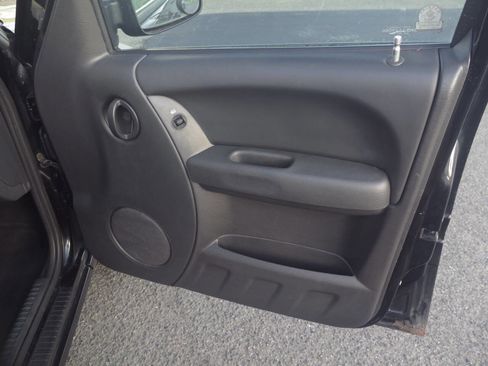 Used 2004 Jeep Liberty Sport w/ PWR Convenience Group image 17