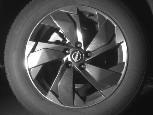 Used 2025 Nissan Rogue SV AWD/4WD image 12