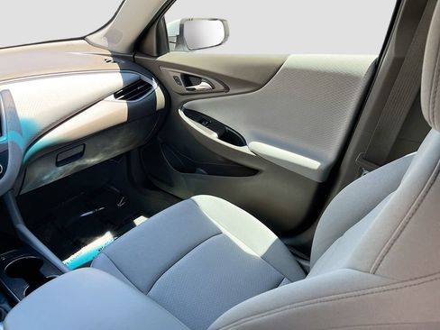 Used 2024 Chevrolet Malibu LS FWD image 21