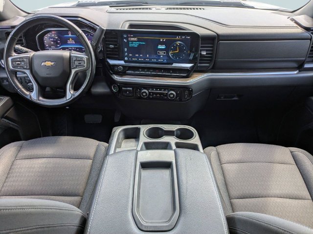 Used 2024 Chevrolet Silverado 2500 LT AWD/4WD image 16