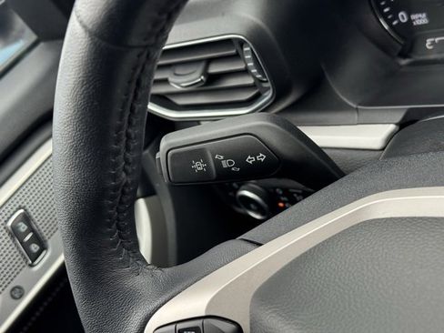 Certified 2023 Ford Explorer XLT w/ Equipment Group 202A image 28