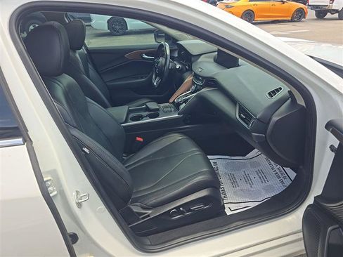 Used 2021 Acura TLX FWD image 5