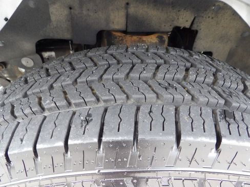 Used 2021 GMC Savana 3500 Extended w/ Power Convenience Package image 44