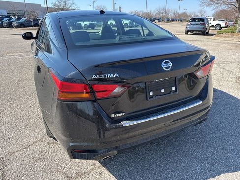 Used 2020 Nissan Altima 2.5 SV image 10