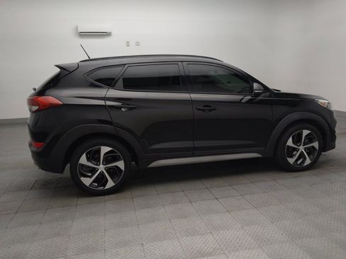 Used 2017 Hyundai Tucson Value w/ Cargo Package FWD image 10