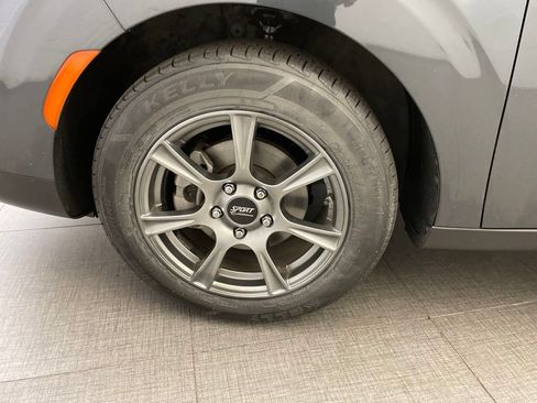 Used 2022 Kia Soul LX FWD image 10