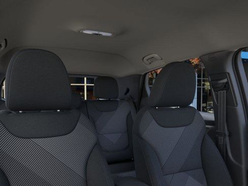 New 2027 Chevrolet Bolt LT FWD image 24