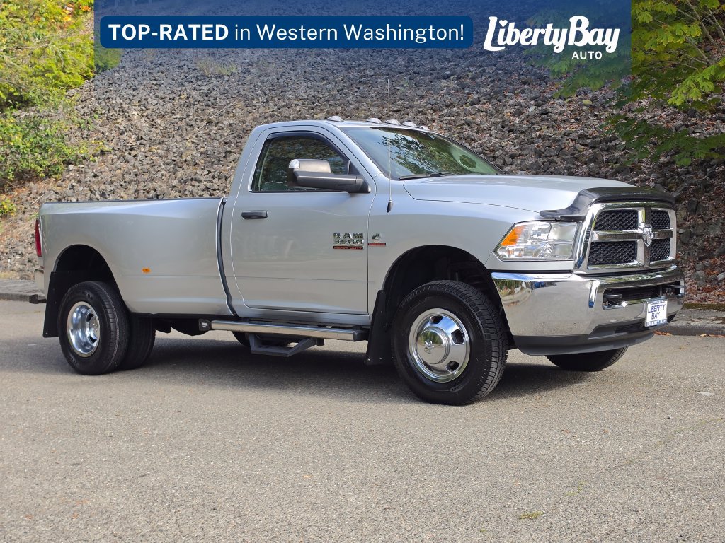 Used 2017 RAM 3500 Tradesman w/ Chrome Appearance Group AWD/4WD image 3