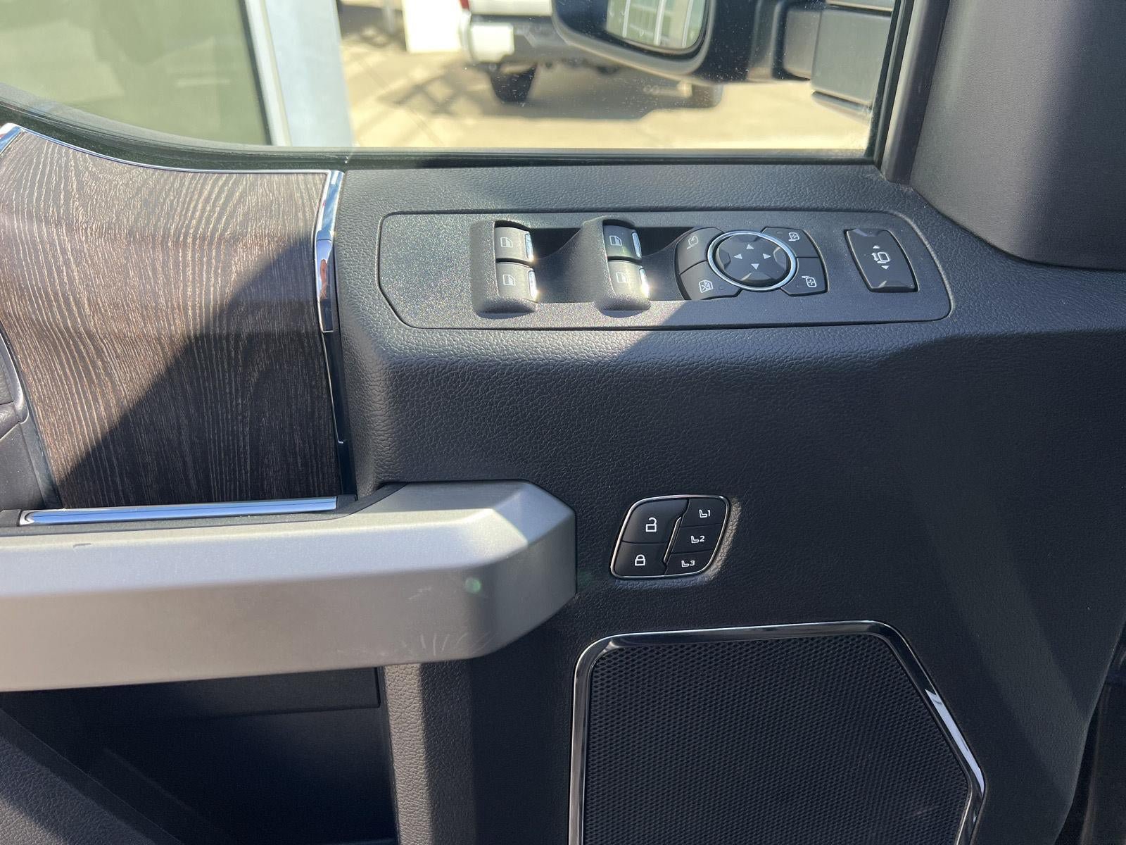 Used 2021 Ford F250 Lariat AWD/4WD image 17