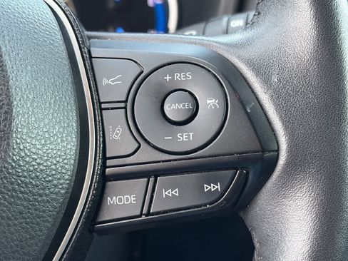 Used 2020 Toyota RAV4 XSE w/ XSE Grade Weather Package AWD/4WD image 10