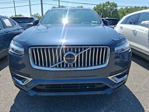 Used 2021 Volvo XC90 T6 Inscription AWD/4WD image 2