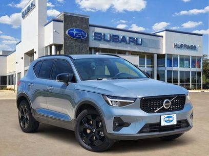 Used 2023 Volvo XC40 B5 Plus w/ Protection Package Premier