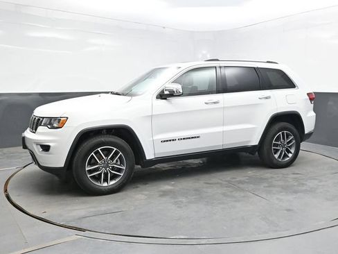 Used 2021 Jeep Grand Cherokee Limited AWD/4WD image 3