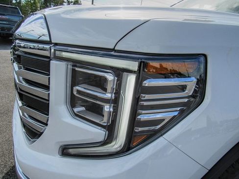 New 2026 GMC Sierra 1500 SLT w/ SLT Premium Package image 12