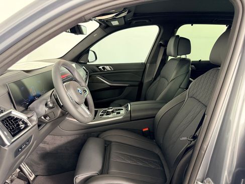 New 2026 BMW X5 M60i w/ Executive Package image 22