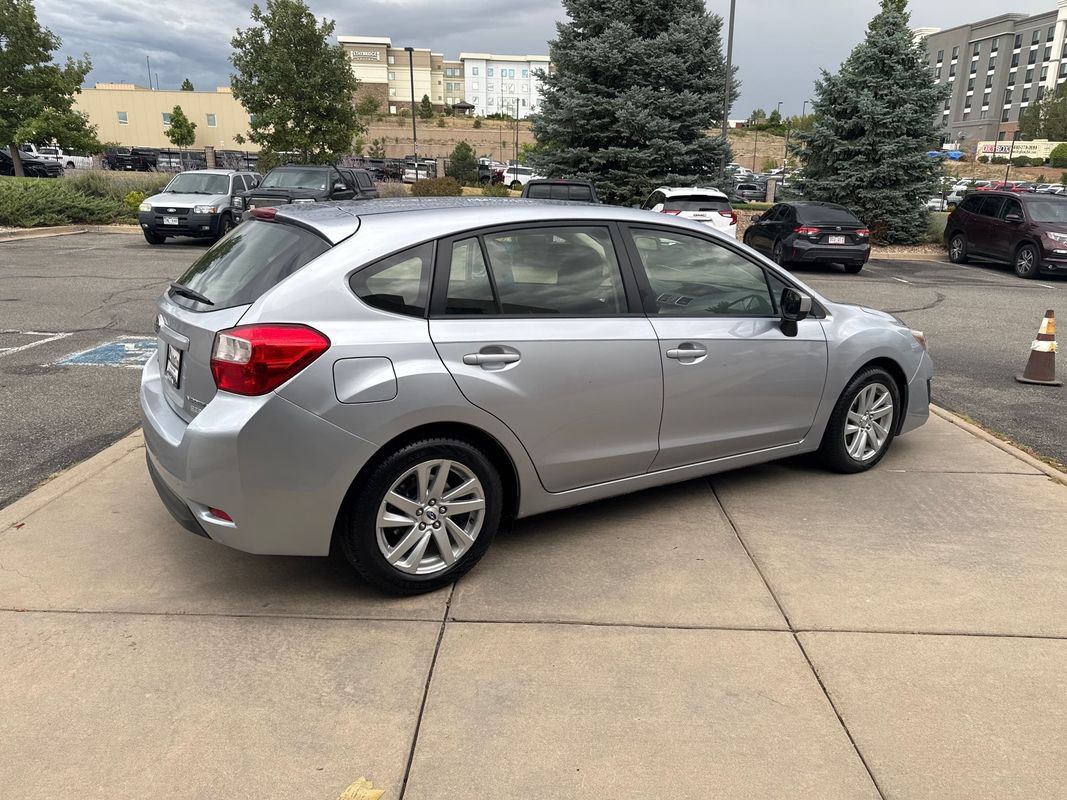 Used 2016 Subaru Impreza 2.0i Premium AWD/4WD image 6