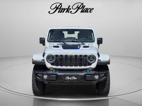 Used 2024 Jeep Wrangler Unlimited Rubicon 4xe image 6