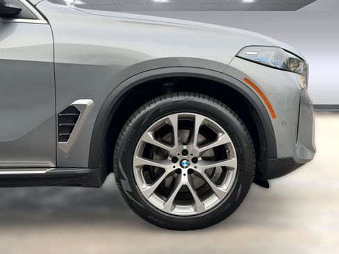 Certified 2024 BMW X5 sDrive40i image 12