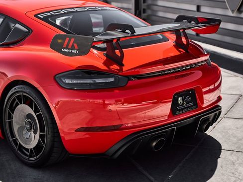 Used 2023 Porsche 718 Cayman GT4 RS RWD image 15