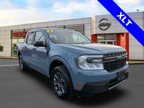 Used 2022 Ford Maverick XLT image 1